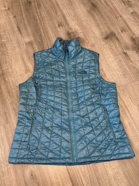 NORTH FACE |  Women's Blue Quilted Insulated Vest